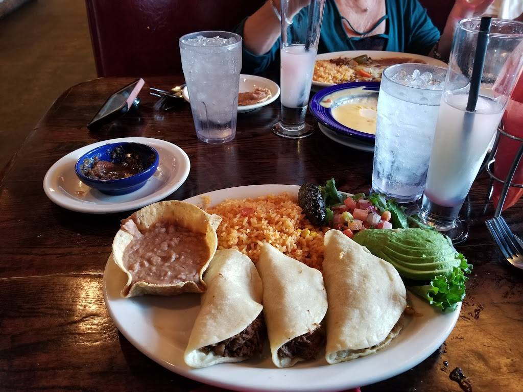 La Hacienda Ranch | restaurant | 17390 Preston Rd #100, Dallas, TX 75252, USA | 9722482424 OR +1 972-248-2424