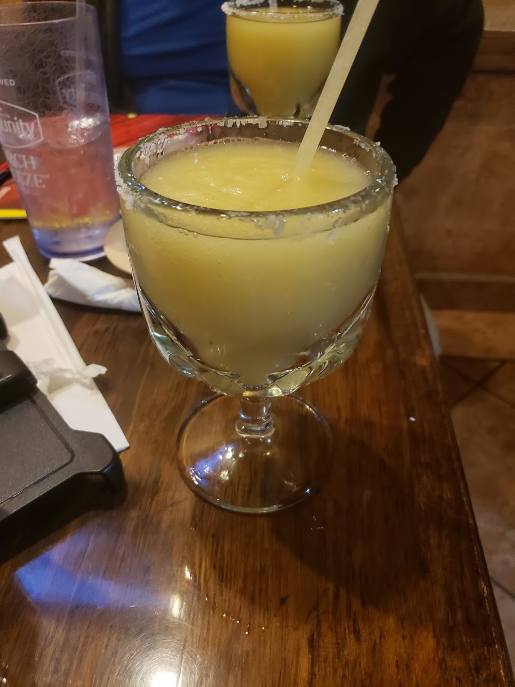 Avocados West Monroe | restaurant | 205 Constitution Dr, West Monroe, LA 71292, USA | 3185705045 OR +1 318-570-5045