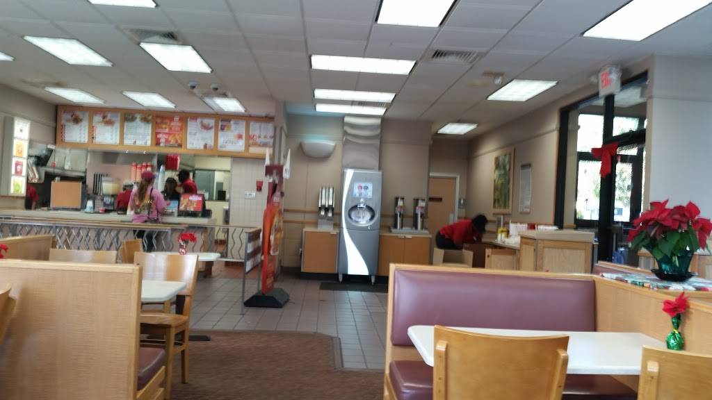 Wendys | restaurant | 18890 US-441, Mt Dora, FL 32757, USA | 3527355114 OR +1 352-735-5114