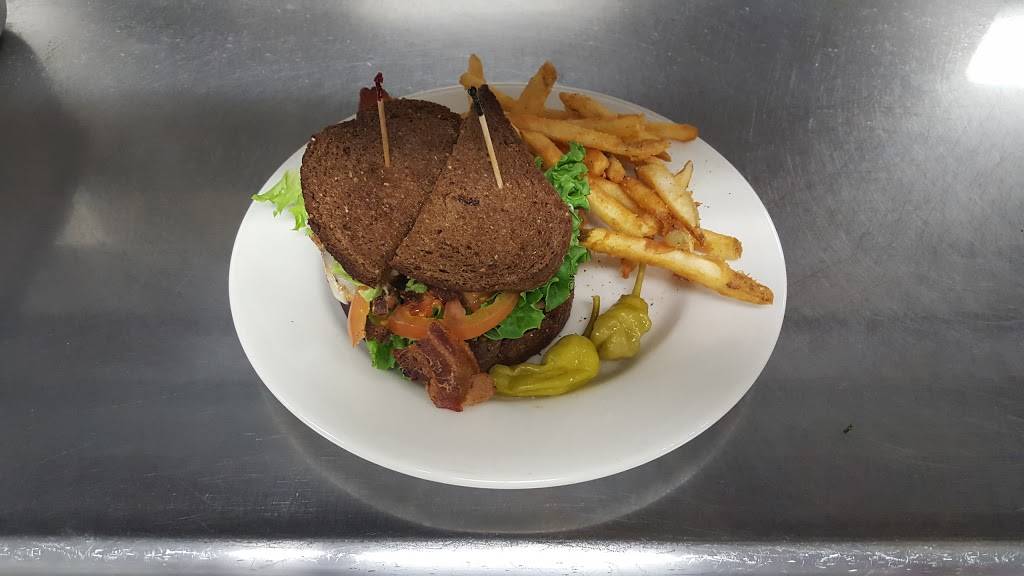 Oggis | restaurant | 2595 E Chapman Ave, Fullerton, CA 92831, USA | 7145264447 OR +1 714-526-4447