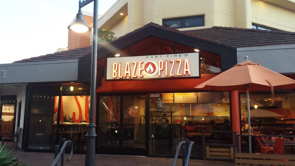 Blaze Pizza | meal takeaway | 4255 Campus Dr A120, Irvine, CA 92612, USA | 9492984841 OR +1 949-298-4841