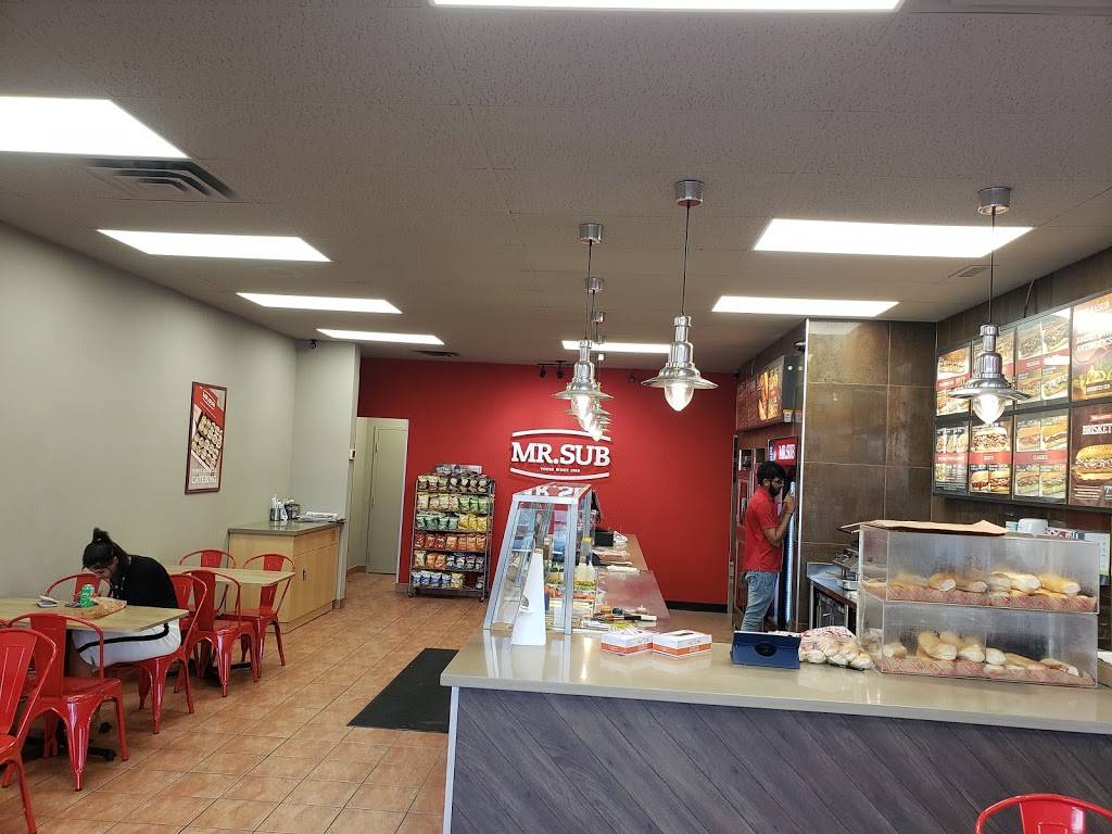 Mr.Sub | restaurant | 6740 Meadowvale Town Centre Cir, Mississauga, ON L5N 4B7, Canada | 9058129783 OR +1 905-812-9783