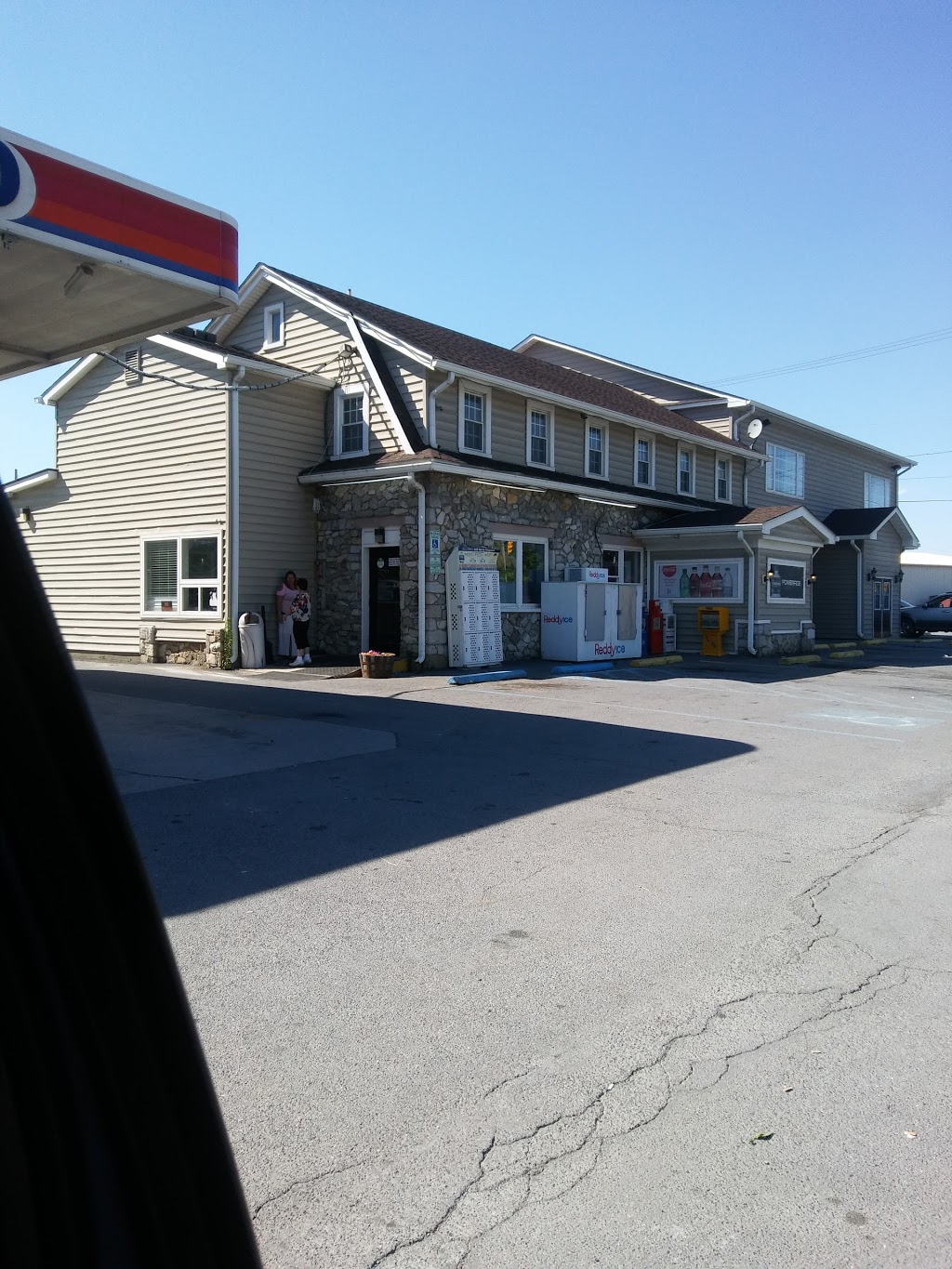 Olde Stone Restaurant | restaurant | 3425 Martinsburg Pike, Clear Brook, VA 22624, USA | 5406677614 OR +1 540-667-7614