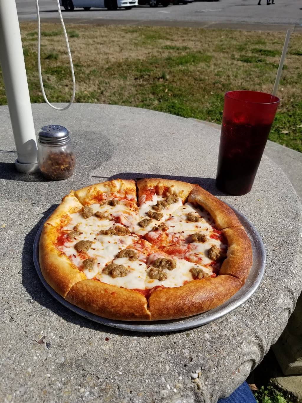 Mona Lisas Pizza | restaurant | 6600, 455 S Lynnhaven Rd, Virginia Beach, VA 23452, USA | 7574634515 OR +1 757-463-4515