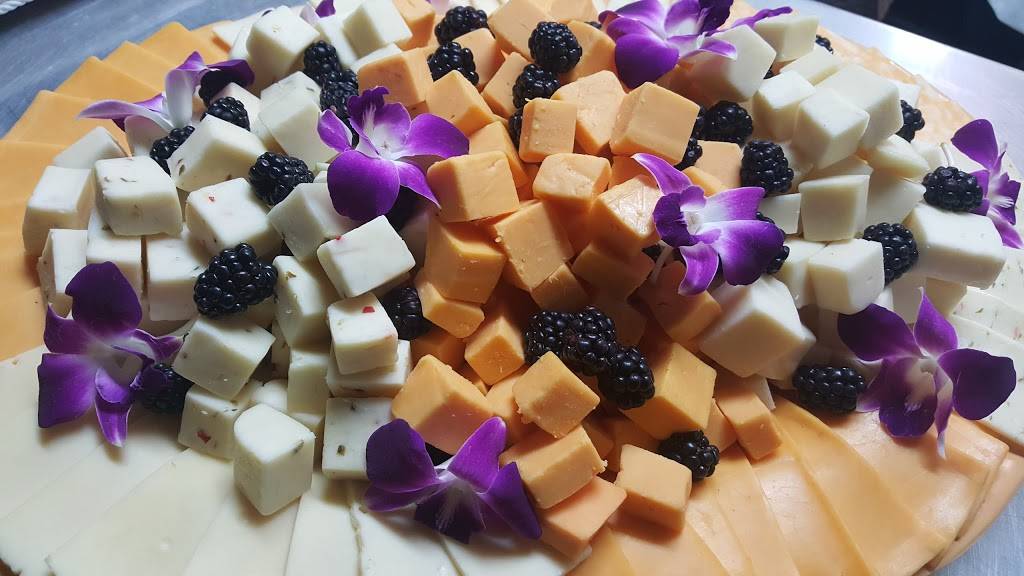 Gateway Gardens | restaurant | 560 W 18th St, Merced, CA 95340, USA | 2093843797 OR +1 209-384-3797