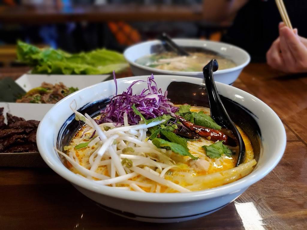 Sticky Rice | restaurant | 1915 E Colonial Dr, Orlando, FL 32803, USA | 3218006532 OR +1 321-800-6532