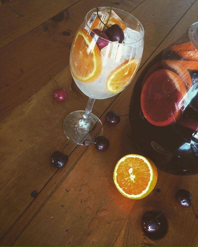 Readsboro Inn | restaurant | 7077 E Main St, Readsboro, VT 05350, USA | 8024237077 OR +1 802-423-7077