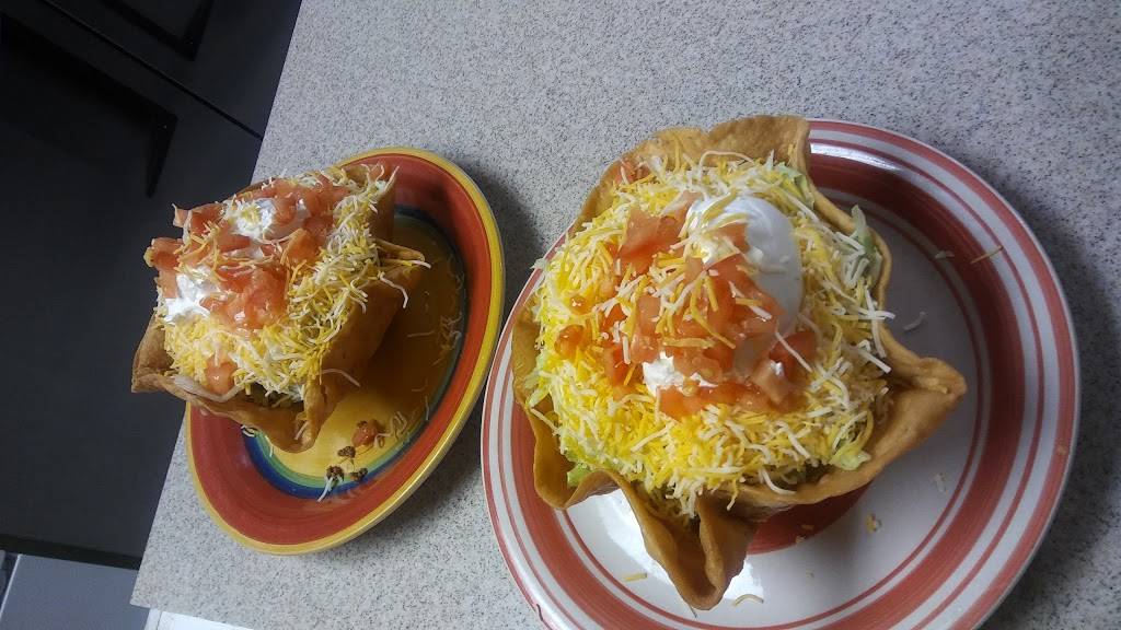 Tacos y Más | restaurant | 548 Oliver, Wichita, KS 67218, USA | 3166121188 OR +1 316-612-1188