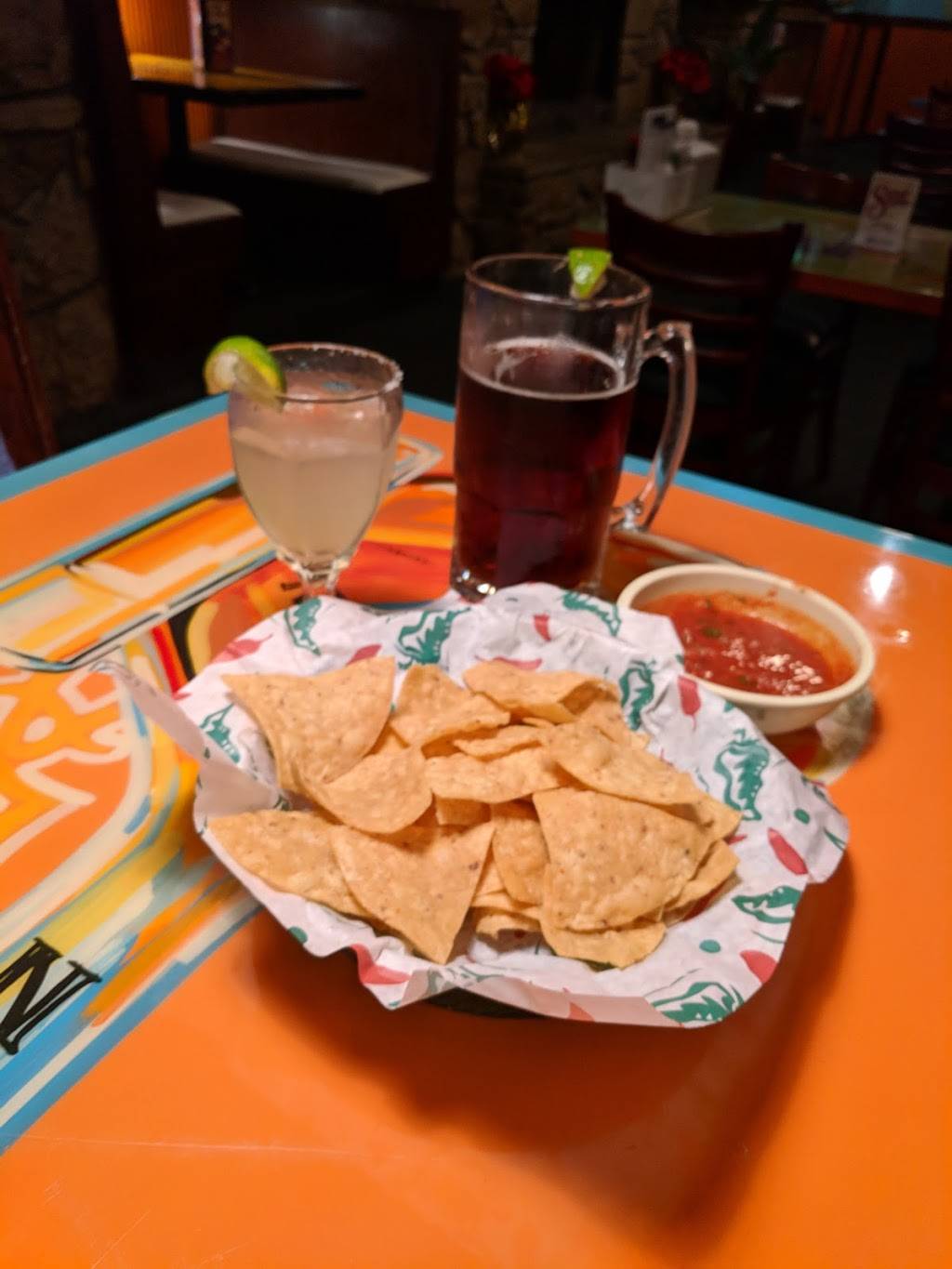Dos Amigos - Mexican Restaurant - Tacos - Sports Bar - Craft Bee | restaurant | 11305 Princeton Pike, Cincinnati, OH 45246, USA | 5137721800 OR +1 513-772-1800