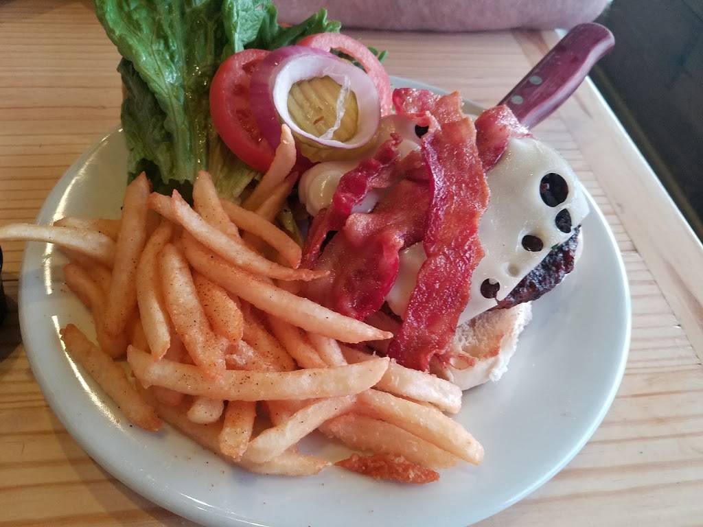 Madisons | restaurant | 4020 Dowlen Rd, Beaumont, TX 77706, USA | 4099249777 OR +1 409-924-9777