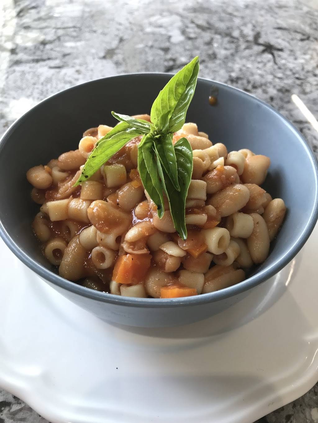 Salvatores Eatery | restaurant | 22 Simona Dr unit b1, Bolton, ON L7E4K1, Canada | 9058572772 OR +1 905-857-2772