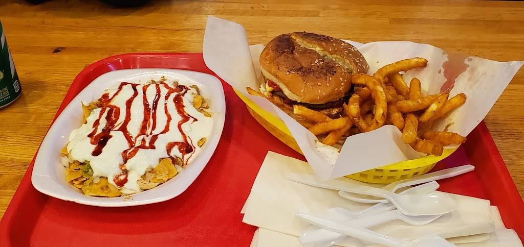 Karachi chat house | restaurant | 2301 W Devon Ave, Chicago, IL 60659, USA | 7738563600 OR +1 773-856-3600