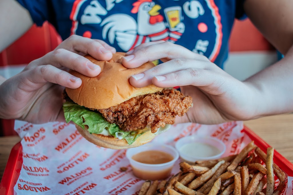 Waldos Chicken & Beer | restaurant | 6400 Charlotte Pike, Nashville, TN 37209, USA | 6153142829 OR +1 615-314-2829