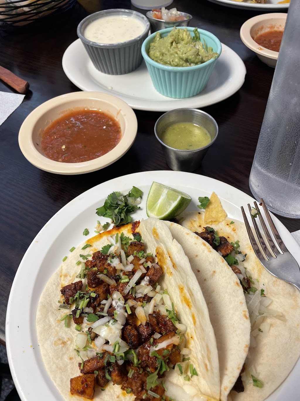 El Rodeo Bar & Grill | restaurant | 102 W Wyatt Earp Blvd, Dodge City, KS 67801, USA | 6208015205 OR +1 620-801-5205