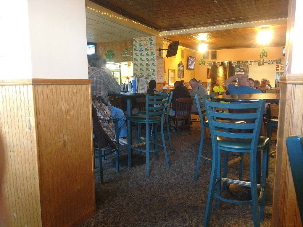 Wayland Hotel & Bar | restaurant | 104 S Main St, Wayland, MI 49348, USA | 2697922963 OR +1 269-792-2963