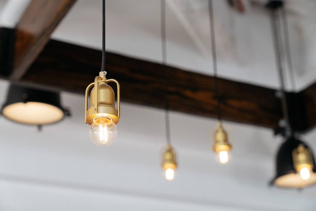 Porch & Swing | restaurant | 2010 Main St Suite 170, Irvine, CA 92614, USA | 9494187988 OR +1 949-418-7988