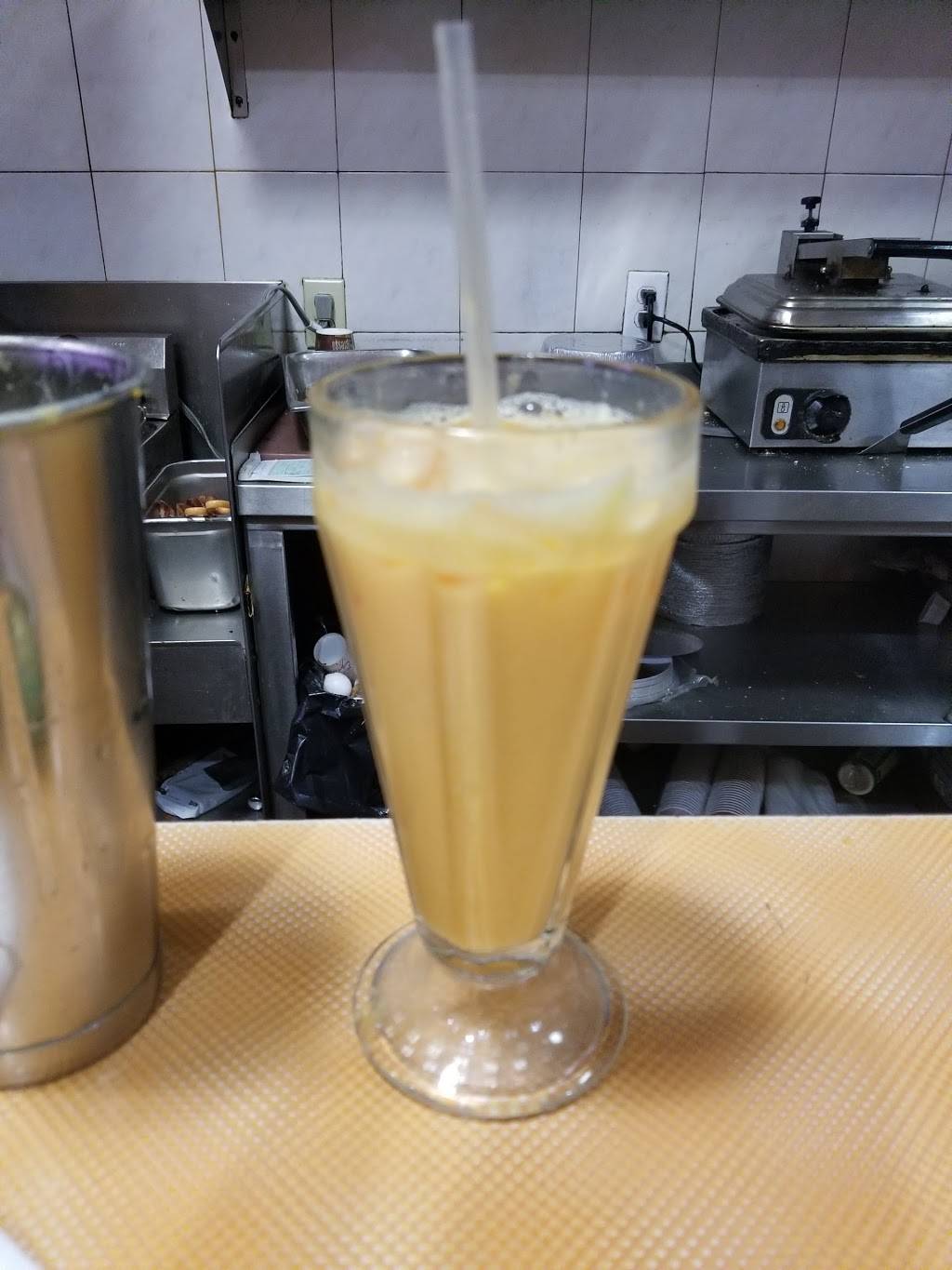 Reben Luncheonette | restaurant | 229 Havemeyer St, Brooklyn, NY 11211, USA | 7183887696 OR +1 718-388-7696