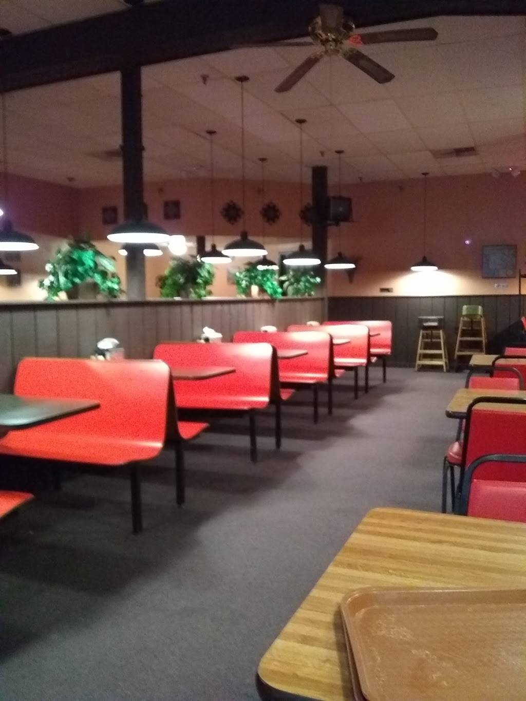 Italian Village | restaurant | 1051 Claypool Hill Mall Rd # 7, Cedar Bluff, VA 24609, USA | 2769642019 OR +1 276-964-2019