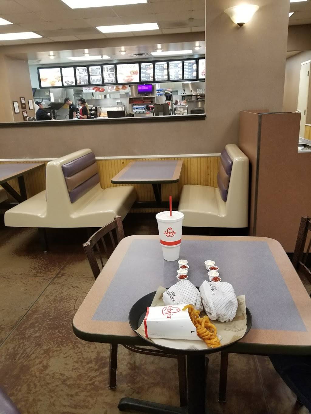 Arbys | meal takeaway | 225 N 400 W, Kaysville, UT 84037, USA | 8015936059 OR +1 801-593-6059