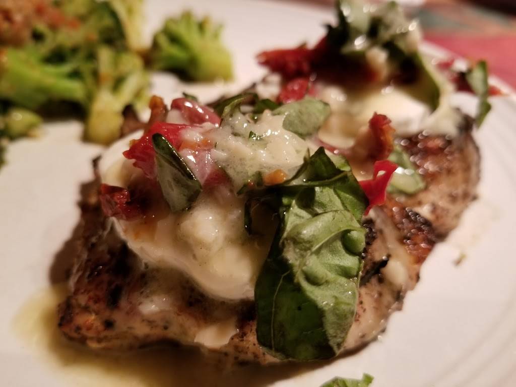 Carrabbas Italian Grill | restaurant | 3300 S Pinnacle Hills Pkwy, Rogers, AR 72758, USA | 4792732962 OR +1 479-273-2962