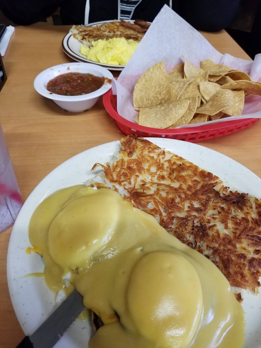 Snax Superburgers | restaurant | 4535 Sepulveda Blvd, Torrance, CA 90505, USA | 3103166631 OR +1 310-316-6631