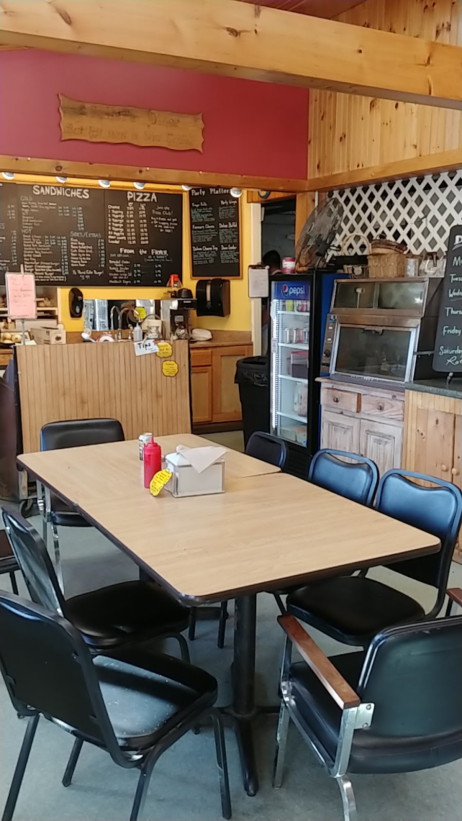 Fullers Market | restaurant | 599 Hallowell Litchfield Rd, West Gardiner, ME 04345, USA | 2077243940 OR +1 207-724-3940