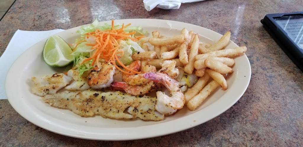 La Playa Seafood Restaurant | restaurant | 4411, I-10 E, San Antonio, TX 78219, USA | 2103374700 OR +1 210-337-4700