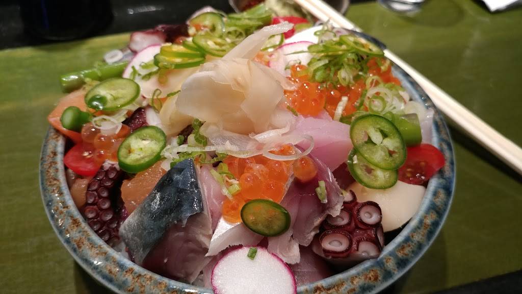 Umami Restaurant and Sushi Bar | restaurant | 3042 W New Haven Ave, West Melbourne, FL 32904, USA | 3216765159 OR +1 321-676-5159