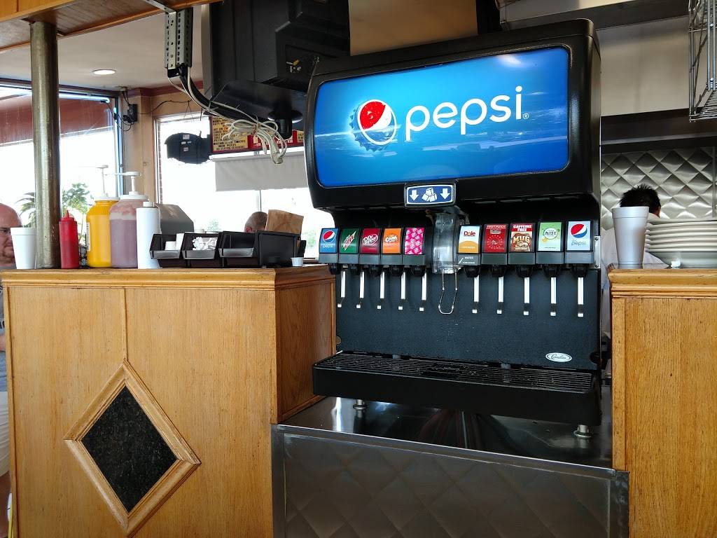 Shortys | restaurant | 123 E Irving Park Rd, Wood Dale, IL 60191, USA | 6306949293 OR +1 630-694-9293