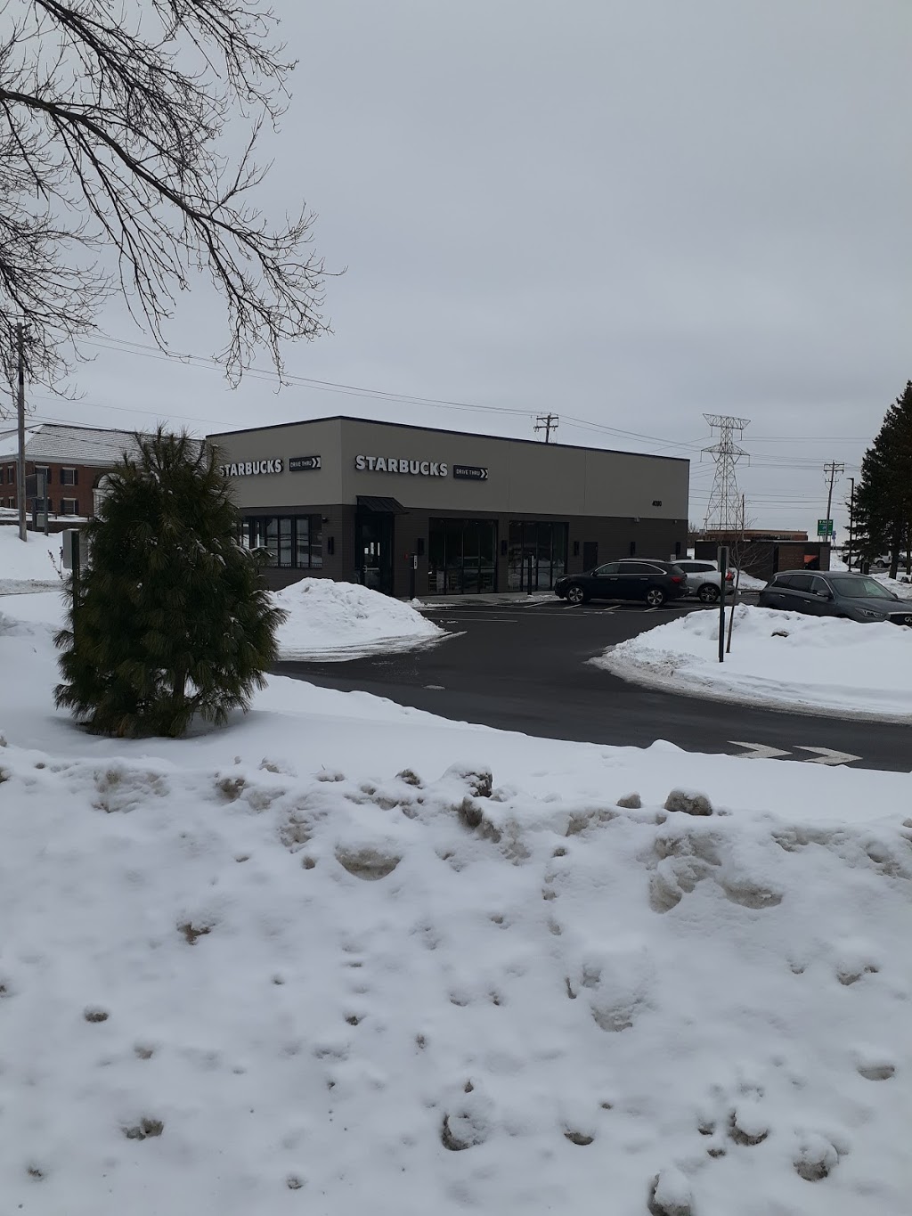 Starbucks | cafe | 4090 Annapolis Ln N, Plymouth, MN 55447, USA | 6129654879 OR +1 612-965-4879