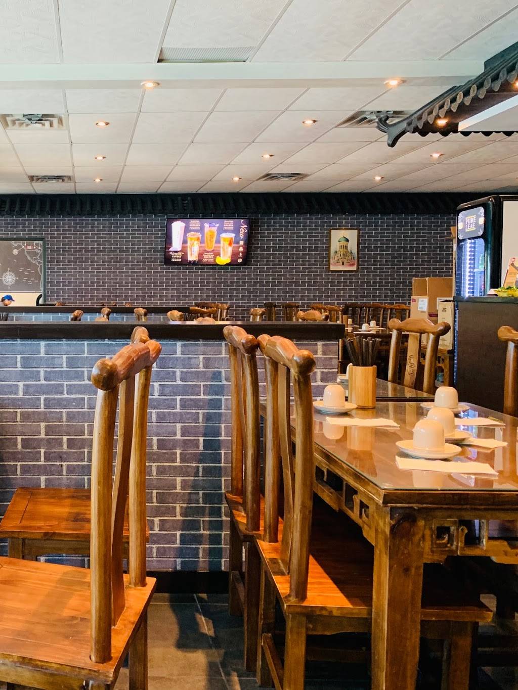 Harbin Chinese Restaurant 哈尔滨老道外砂锅居 | restaurant | 591 March Rd #5, Kanata, ON K2K 2M5, Canada | 6136931525 OR +1 613-693-1525