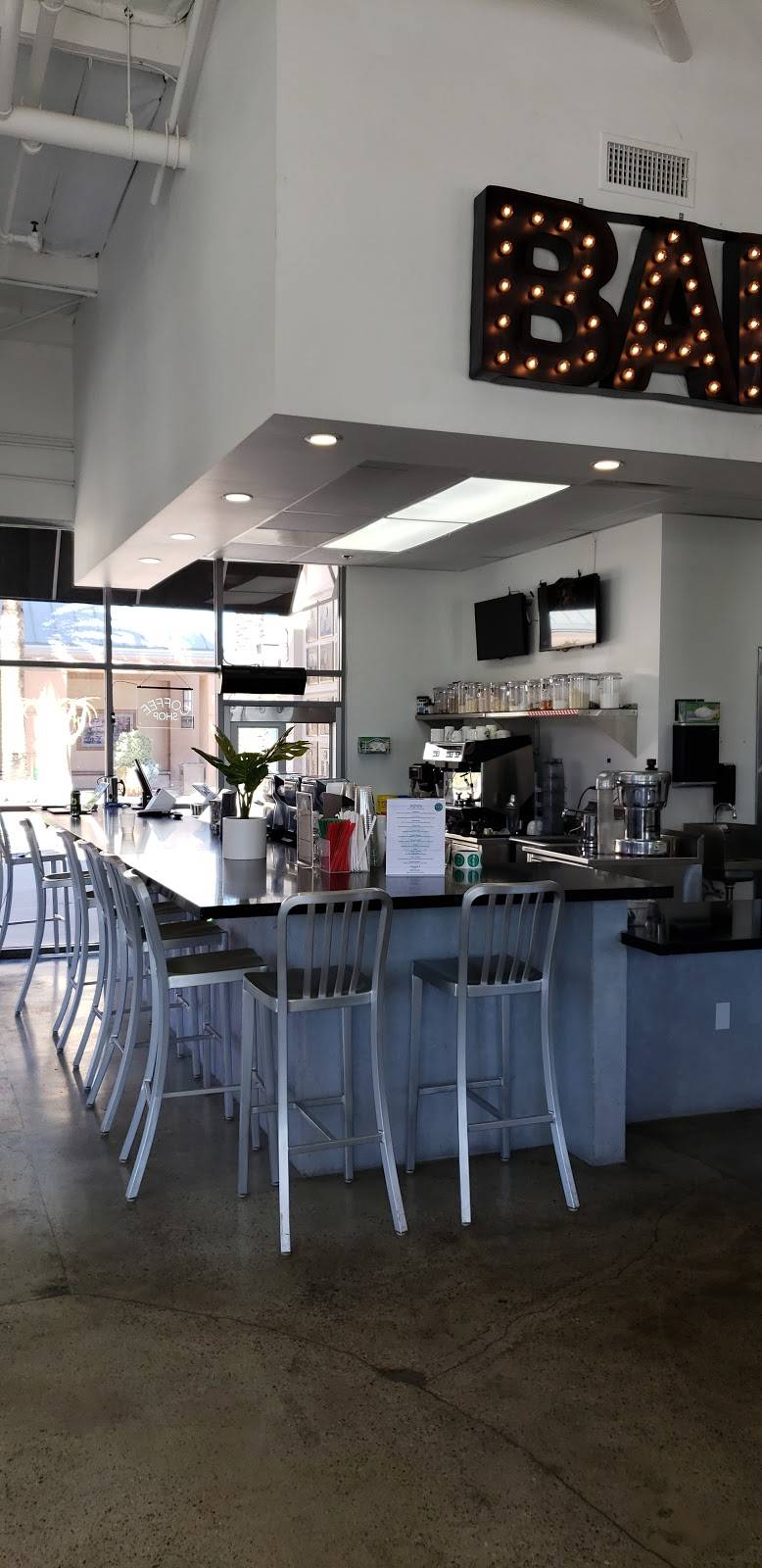 Greens N Things healthy Kitchen | restaurant | 975 E Birch St #A, Brea, CA 92821, USA | 7147846614 OR +1 714-784-6614