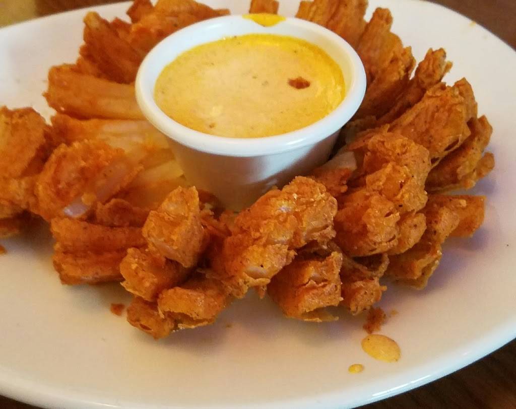 Outback Steakhouse | restaurant | 1315 Dry Creek Dr, Longmont, CO 80503, USA | 3036848149 OR +1 303-684-8149