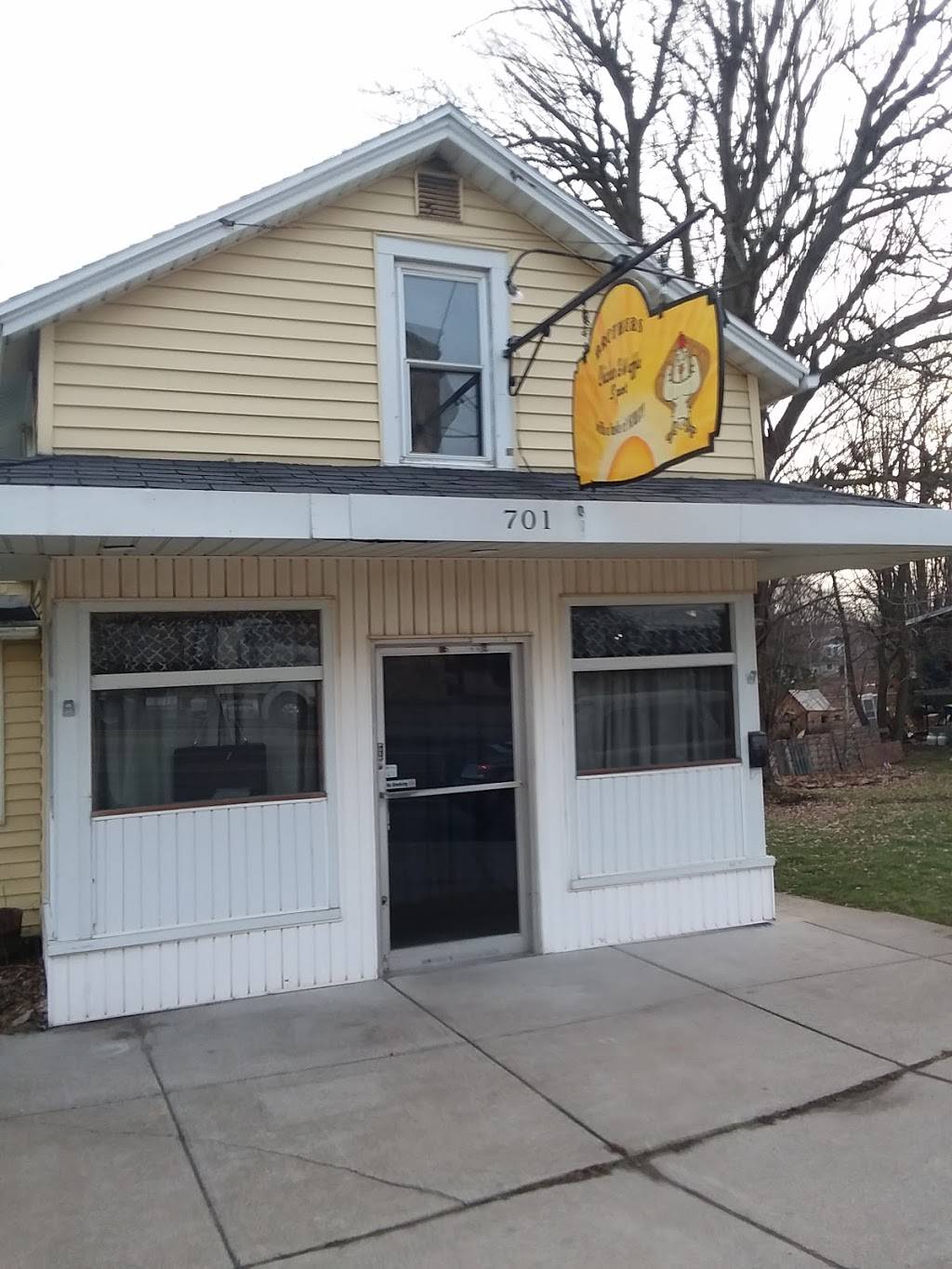 Brothers Fried Chicken and Waffles | restaurant | 701 S Main St, Medina, NY 14103, USA | 5853185002 OR +1 585-318-5002