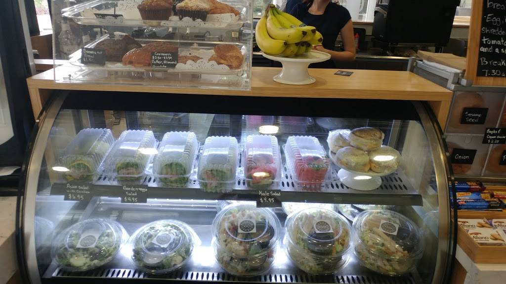 Corner Kitchen Cafe | restaurant | 9200 Oakdale Ave, Chatsworth, CA 91311, USA | 7472045686 OR +1 747-204-5686