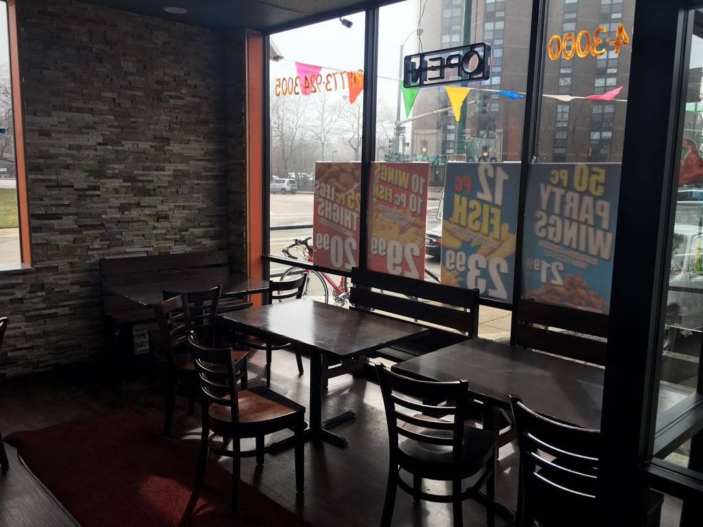 JJ Fish & Chicken | meal takeaway | 1400 E 47th St, Chicago, IL 60653, USA | 7739243000 OR +1 773-924-3000