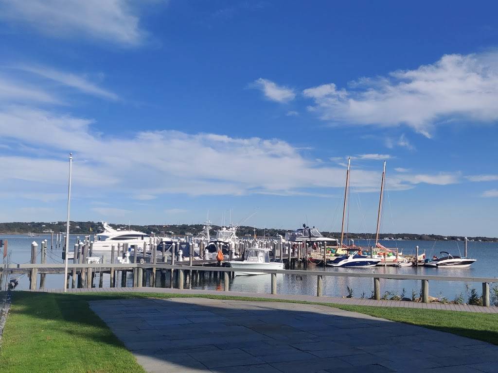 Showfish | restaurant | 32 Star Island Rd, Montauk, NY 11954, USA | 6316683133 OR +1 631-668-3133