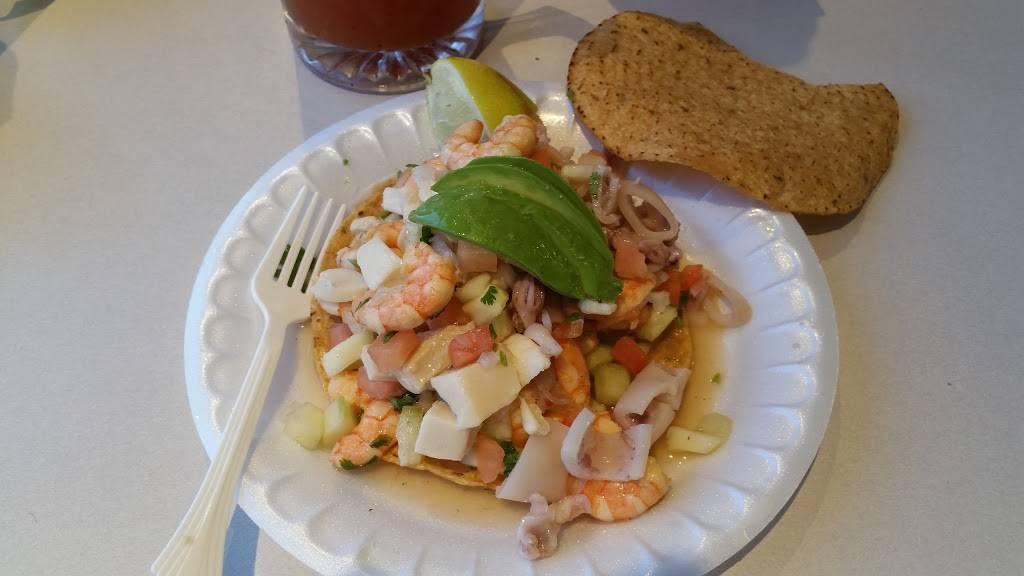 Los Camarones Tacos Y Mariscos | restaurant | 1118 Pico St, San Fernando, CA 91340, USA | 8183615887 OR +1 818-361-5887