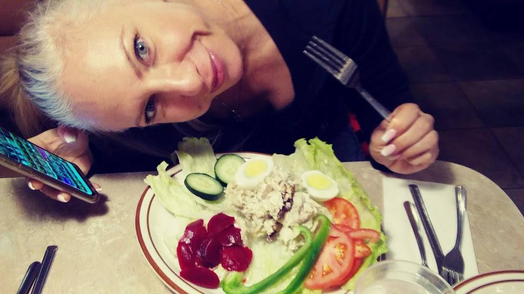 Andarys Grill & Deli | restaurant | 23447 Gratiot Ave, Eastpointe, MI 48021, USA | 5867734244 OR +1 586-773-4244