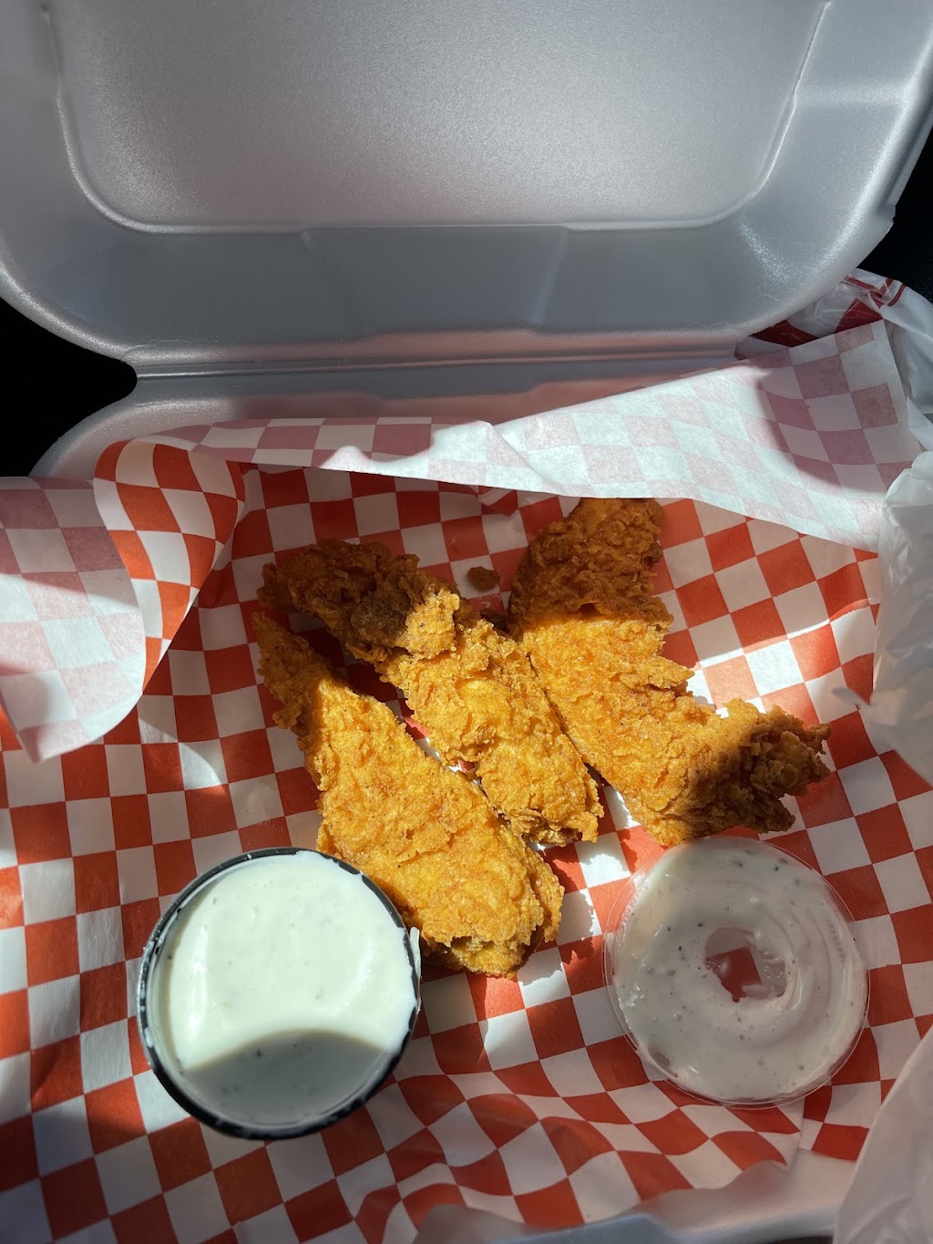 Cockys Chicken & Brew | restaurant | 1921 AZ-69, Prescott, AZ 86303, USA | 9283795407 OR +1 928-379-5407