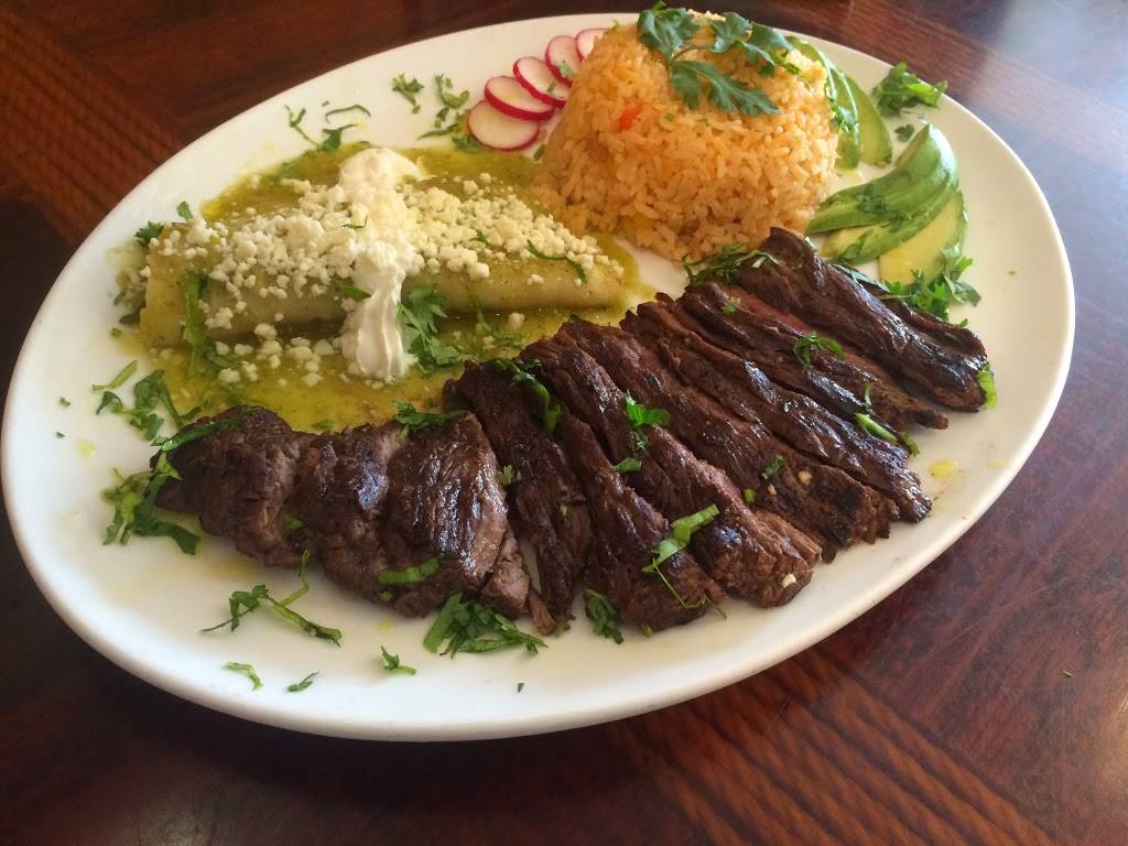 Mexican Restaurant Las Cazuelas | restaurant | 12388 SW 127th Ave, Miami, FL 33186, USA | 3052321091 OR +1 305-232-1091