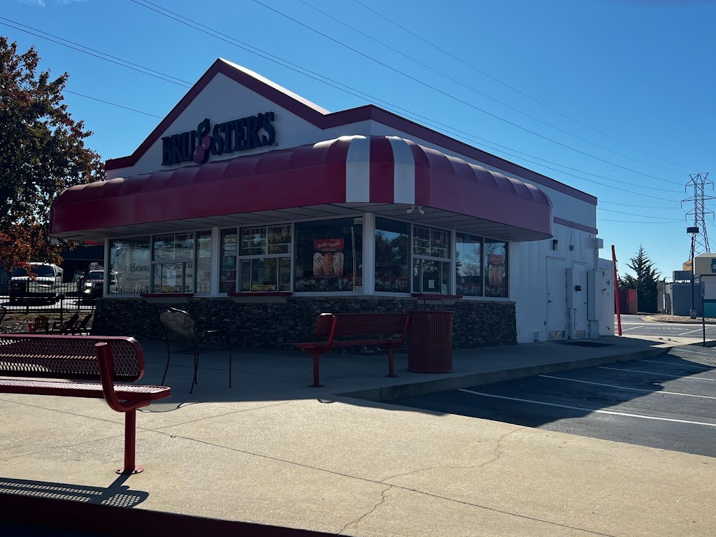 Brusters Real Ice Cream | bakery | 1850 Woodruff Rd, Greenville, SC 29607, USA | 8642817751 OR +1 864-281-7751