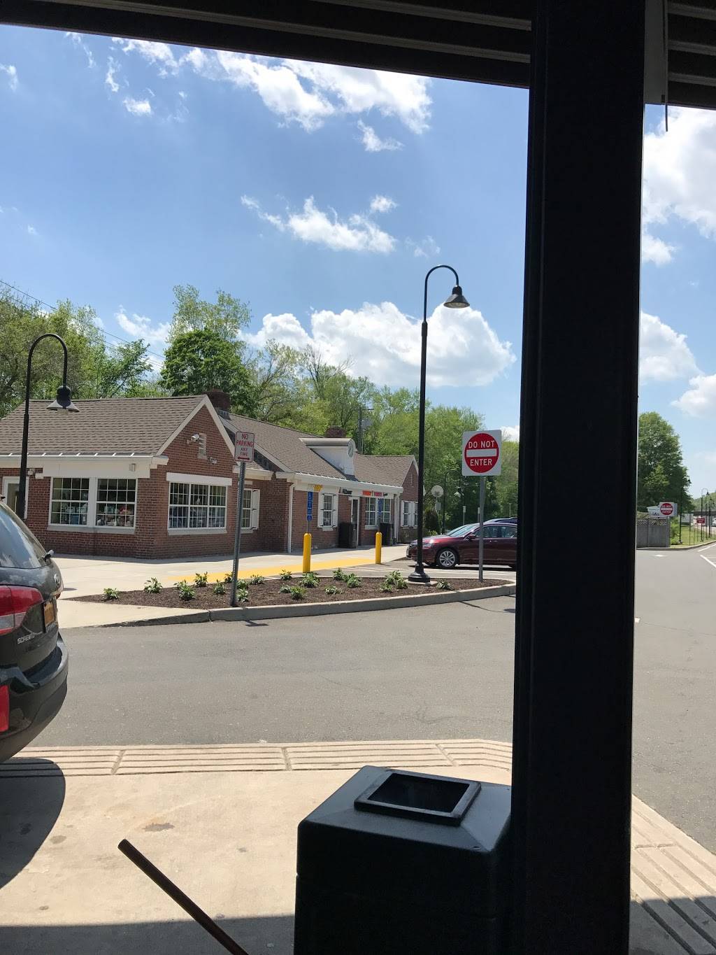 Subway | restaurant | 16 Banton St, North Haven, CT 06473, USA | 2032390280 OR +1 203-239-0280