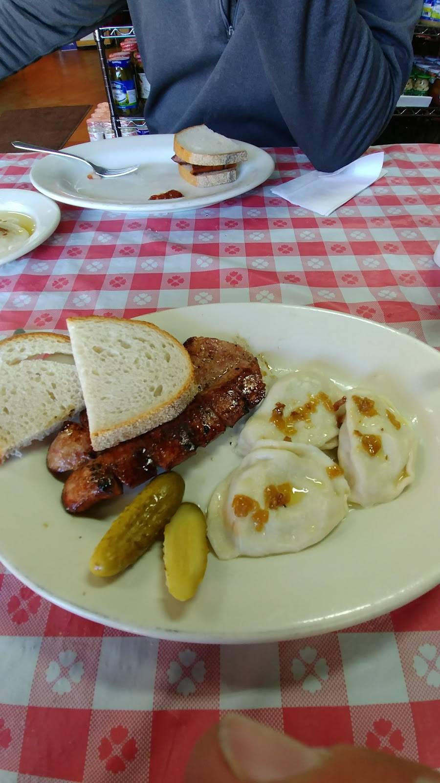 Krakow Deli Bakery & Smokehouse | restaurant | 855 Social St, Woonsocket, RI 02895, USA | 4017654600 OR +1 401-765-4600