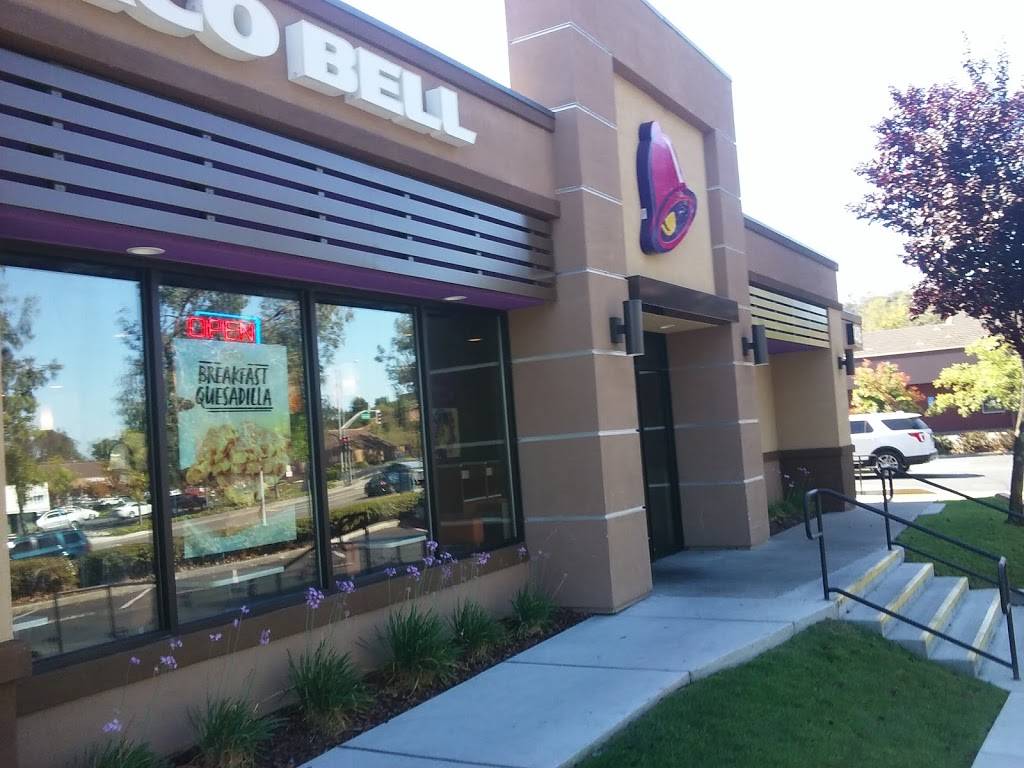 Taco Bell | meal takeaway | 1416 Farmers Ln, Santa Rosa, CA 95405, USA | 7075768122 OR +1 707-576-8122