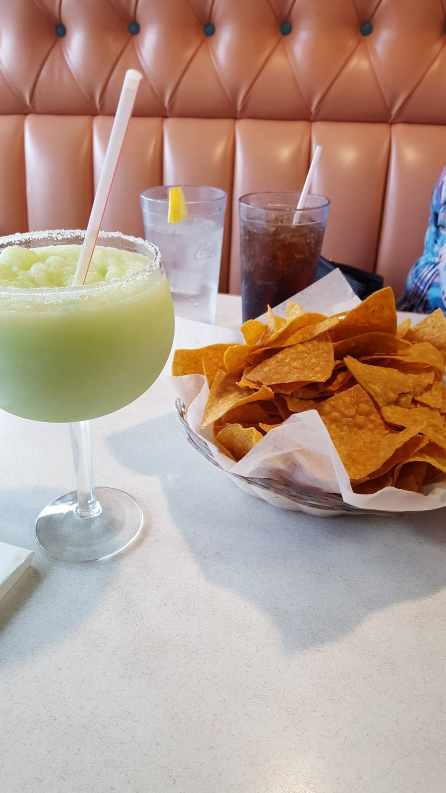 Azteca Mexican Restaurant | restaurant | 1779 E Market St, Akron, OH 44305, USA | 3307949091 OR +1 330-794-9091