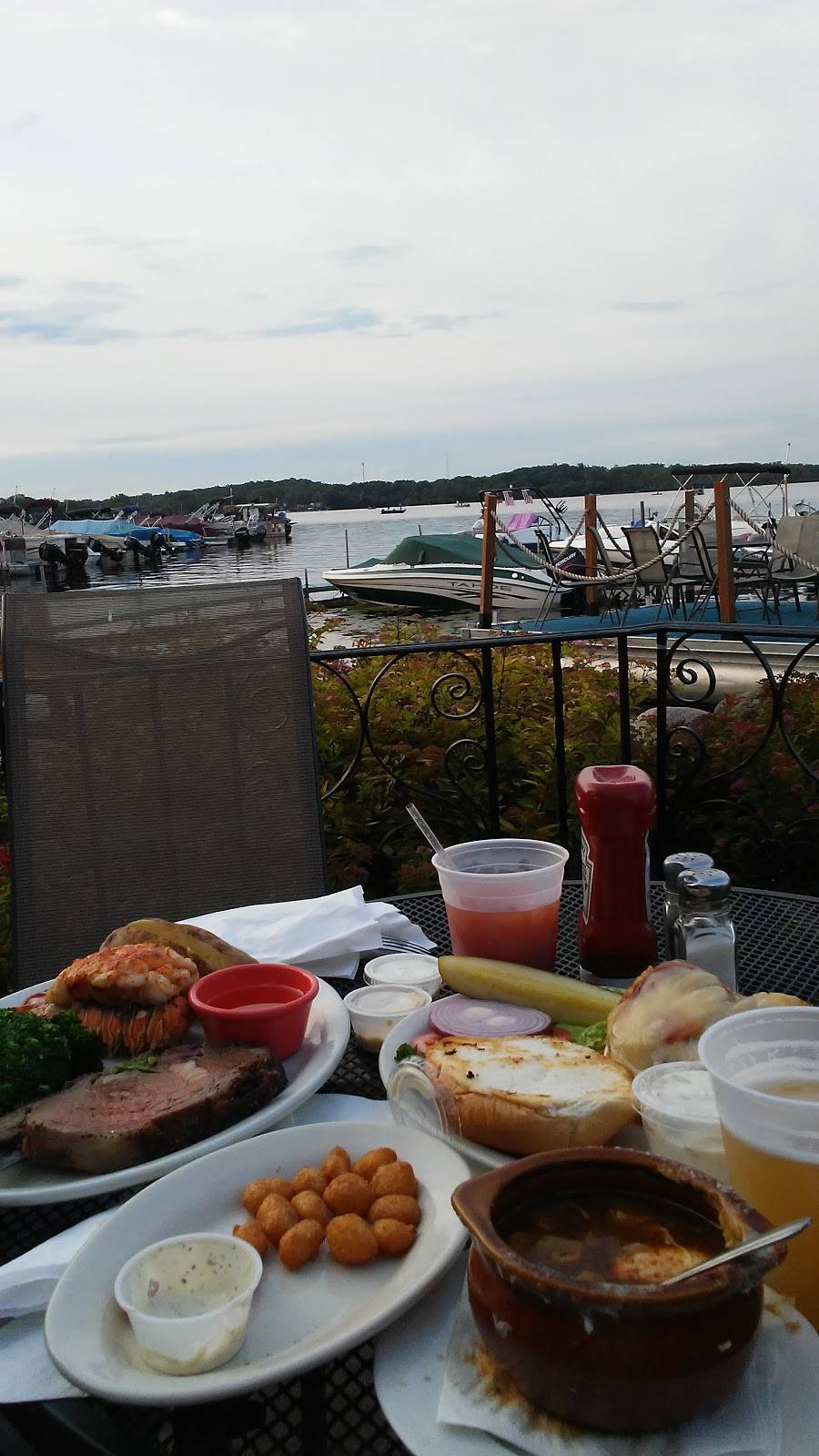 Silver Lake Marina | restaurant | 28836 Silver Lake Rd, Salem, WI 53168, USA | 2628898465 OR +1 262-889-8465