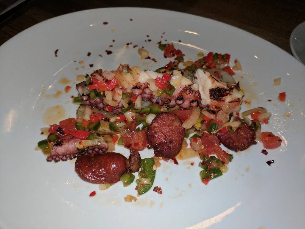 Finchs Restaurant | restaurant | 801 Rutherford Ave, Rutherford, NJ 07070, USA | 2012313141 OR +1 201-231-3141