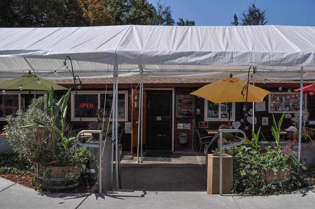 Russian River Pub | restaurant | 11829 River Rd, Forestville, CA 95436, USA | 7078877932 OR +1 707-887-7932