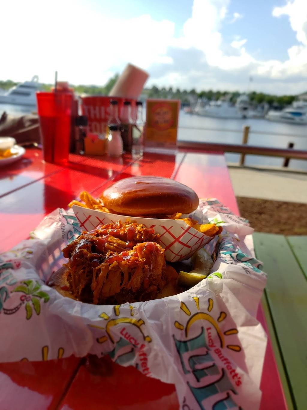 LuLus North Myrtle Beach | restaurant | 4954 Hwy 17 S, North Myrtle Beach, SC 29582, USA | 8434915011 OR +1 843-491-5011